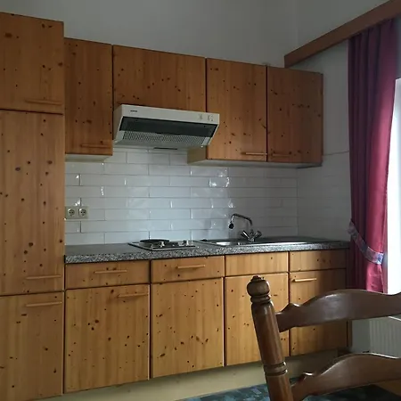 Gasthof Zum Hochfelln Guest house *
