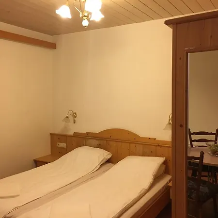 Guest house Gasthof Zum Hochfelln *
